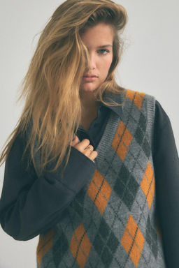 DIAMOND JACQUARD KNIT WAISTCOAT - Zara фото 3