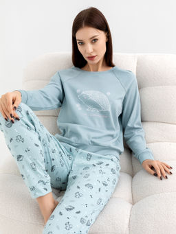 Комплект женский (джемпер, брюки) серый с принтом лесные зверюшки сланец +лесные зверюшки 592361