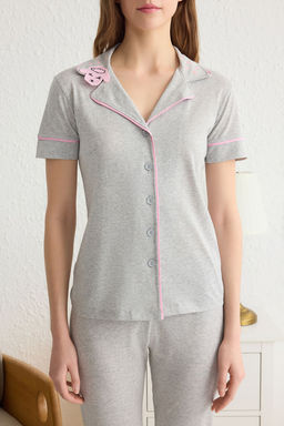 Trendyolmilla Siyah Pamuklu Yaka Kuzu Bask?l? Dar Kal?p Orme Pijama Tak?m? THMAW22PT0704 фото 4