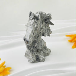 Статуэтка Лошадь из Яшмы