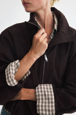 Chaqueta oversize con bajo globo - H&m фото 3