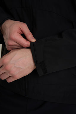 Куртка Черный TRN ESSENTIAL Woven Jacket - Anta фото 11