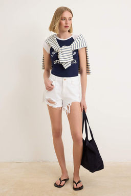 Ac?k Mavi Y?rt?k Detayl? Ekstra Mini Denim Sort TWOSS26SR00218 - Trendyolmilla фото 5