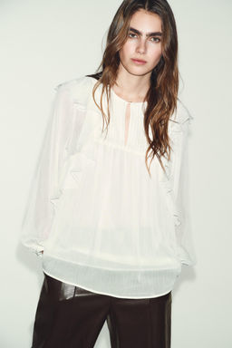 PIN TUCK AND RUFFLE BLOUSE - Zara фото 2