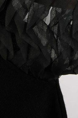 Siyah Tul Detayl? Bisiklet Yaka Triko Bluz TWOSS26BZ00132 - Trendyolmilla фото 6