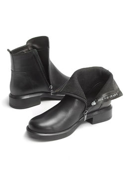 Ботинки Ионесси