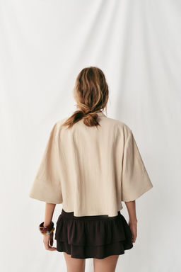 CAMISA CORTA MANGA ANCHA / Beige