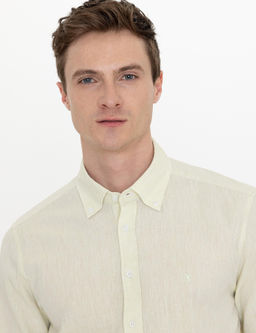 Рубашка узкого кроя с длинными рукавами из смесового льна фисташкового цвета - Cacharel фото 2