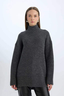 Базовый трикотажный свитер стандартного кроя с воротником-туникой - Defacto фото 6