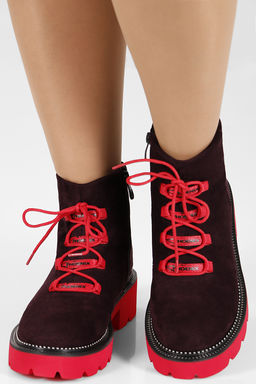 Ботинки на тракторной подошве женские