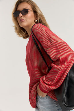 Джемпер женский вязаный Line красный