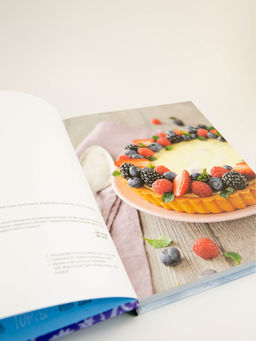 Торты, а ещё пирожные, кексы, пудинги и тарты. Соваж Д., Бертан А., Бранк-Лепаж И. - Колибри фото 5