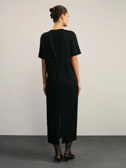 Платье - футболка с мерцающей нитью / Zarina  фото 4