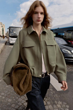 PLEATED HEM BOMBER JACKET - Zara фото 4