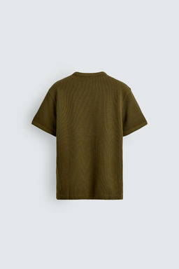 CAMISETA ESTRUCTURA CUELLO PANADERO / Khaki