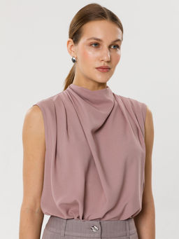 Блузка из крепа