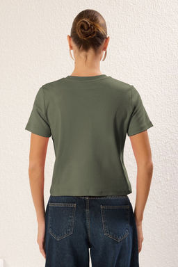 Haki Kal?n Pamuklu Tok Kumasl? Bisiklet Yaka K?sa Kol Regular Kesim Orme T-Shirt TWOSS25TS00002