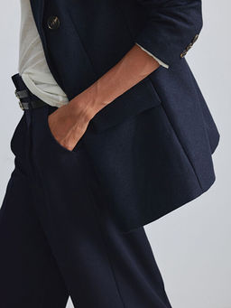 Beli Kemerli Geni? Pa?a Kad?n Pileli Pantolon