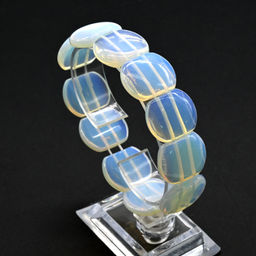 Браслет из лунного камня овал 20*17мм