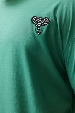 Yesil Oversize Buyuk Beden Hayvan Nak?sl? %100 Pamuk T-Shirt TMNSS24BF00025 - Trendyolmilla фото 5