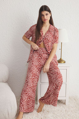 Trendyolmilla Cok Renkli Leopar Desenli Viskon Dokuma Pijama Tak?m? THMSS25PT00030