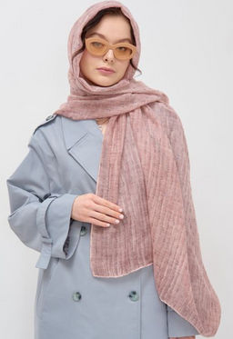 Большой красивый двусторонний палантин с необычной выработкой