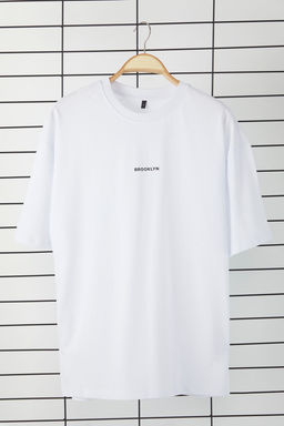 TRENDYOL MAN Beyaz Oversize/Genis Kesim %100 Pamuklu Brooklyn Bask?l? Tok Kumas T-shirt TMNSS25TS00072 - Trendyolmilla фото 3