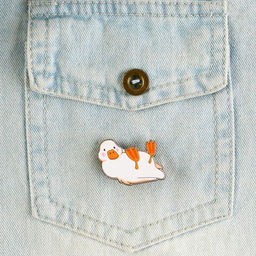 Цена за 2 шт. Значок деревянный Кря, 3.3?2.3 см