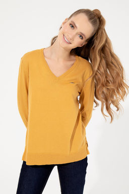 Kad_n Safran Basic V Yaka Kazak