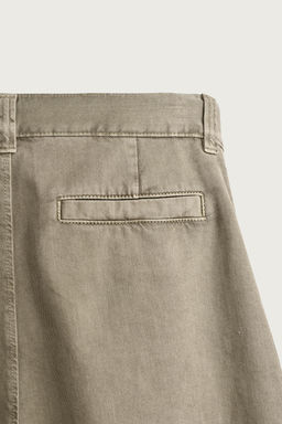 BERMUDA WIDE FIT PLIEGUES / Khaki claro - Zara фото 6