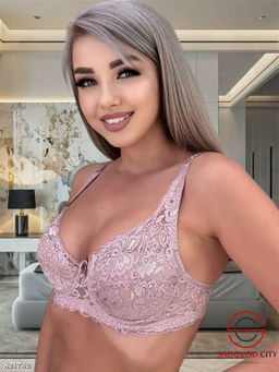 Бюстгальтер с тонким поролоном на косточках