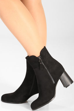 Ботинки женские черные на каблуке