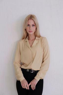 10787 Блуза с английским воротником в палевом оттенке - Martichelli фото 7