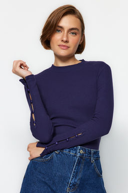 Trendyolmilla Lacivert Dugmeli Fitilli Dik Yaka Fitted/Vucuda Oturan Pamuklu Esnek Orme Bluz TWOAW24BZ00273