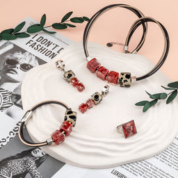 Серьги из муранского стекла SHY COW LS3524