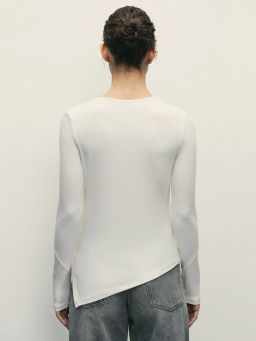 Лонгслив из вискозы асимметричного кроя / Zarina  фото 5