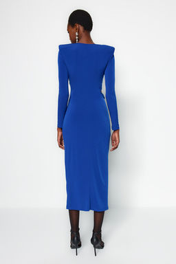 Trendyolmilla Siyah Kruvaze Yaka Cut Out/Pencere Detayl? Orme S?k Abiye Elbise TPRAW23EL00272  фото 31