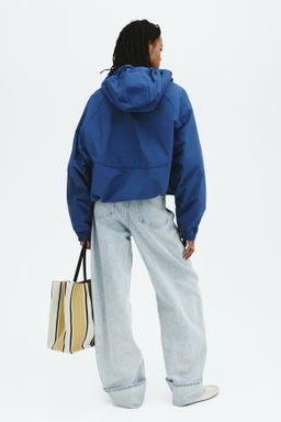 Chaqueta cortavientos con capucha - H&m фото 6