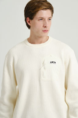 Свитер Бежевый