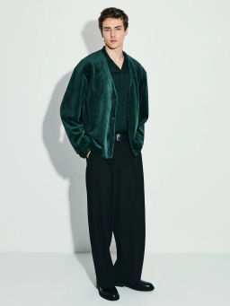 Бархатный кардиган relax fit / Zarina