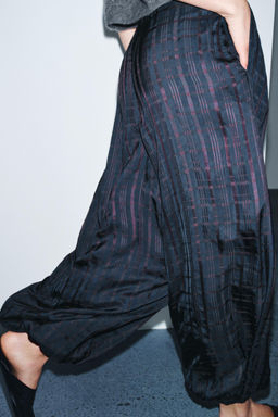 CHECKED BALLOON TROUSERS ZW COLLECTION - Zara фото 7