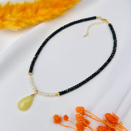 Колье из золотистого Обсидиана и Жемчуга с кулоном из Опала 41 см +