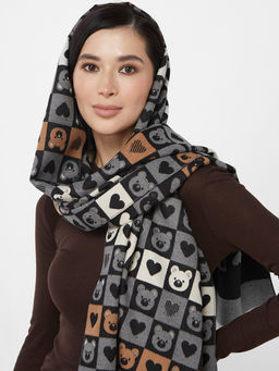 в составе ШЕРСТЬ и КАШЕМИР  Большой, мягкий, теплый двусторонний палантин с принтом.