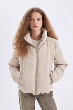 Водонепроницаемое вельветовое пуховик с воротником-стойкой