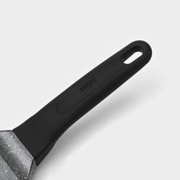 Сковорода-оладница Доляна Petit, 18×18 см, литой алюминий, индукция, чёрная