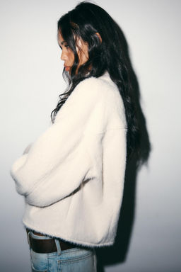 DOUBLE-BREASTED FAUX FUR JACKET - Zara фото 12