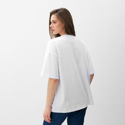 Футболка женская MINAKU: Exclusive print белая, р-р 48