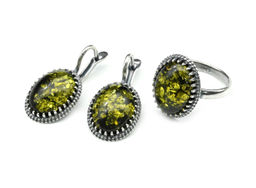 Кольцо Серьги с янтарем имитация размер 18