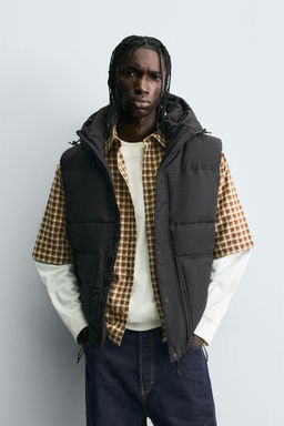 QUILTED GILET WITH HOODIE