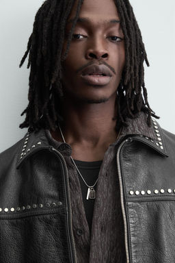 STUDDED LEATHER JACKET - Zara фото 7